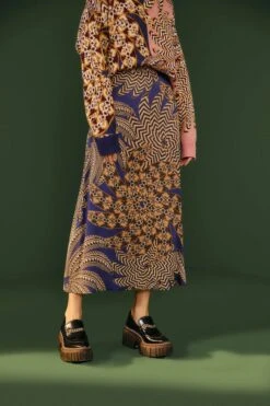 Colorful Wear Store -Colorful Wear Store 302327 02