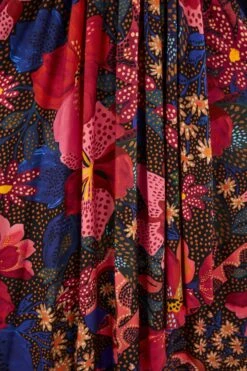 Farm Rio Black Wild Life Lenzing™ Ecovero™ Viscose Maxi Dress 11 Farm Rio Black Wild Life Lenzing™ Ecovero™ Viscose Maxi Dress -Colorful Wear Store 302684 05