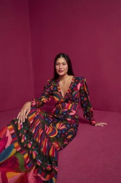 Farm Rio Black Banana Sky Lenzing™ Ecovero™ ViscoseMaxi Dress -Colorful Wear Store 302687 03