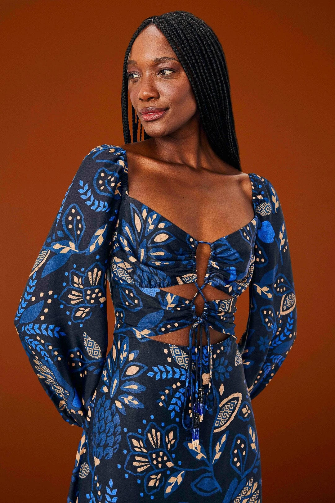 Farm Rio Black Macaw Forest Midi Dress 3 Farm Rio Black Macaw Forest Midi Dress - Image 3