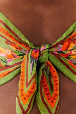 Farm Rio Toucans Scarf Lenzing™ Ecovero™ Viscose Crop Top 8 Farm Rio Toucans Scarf Lenzing™ Ecovero™ Viscose Crop Top -Colorful Wear Store 303977 04