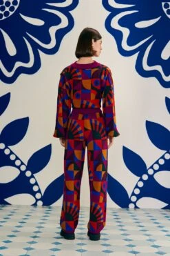 Farm Rio Graphic Toucans Sweater Pants 8 Farm Rio Graphic Toucans Sweater Pants -Colorful Wear Store 303996 04