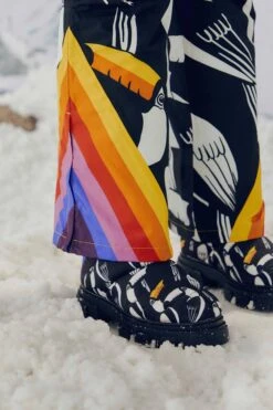 Farm Rio Black Graphic Toucans Ski Pants -Colorful Wear Store 304126 03