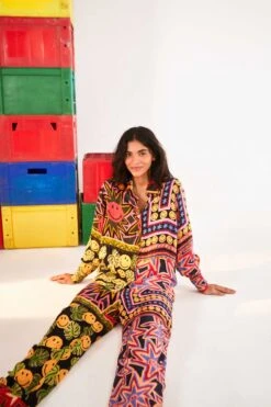 Farm Rio Patchwork Tapestry Smiley® Pants -Colorful Wear Store 305163 01