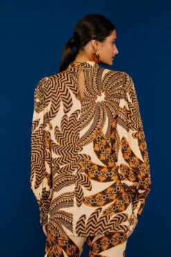 Farm Rio Sand Yawanawa Banana Lenzing™ Ecovero™ Viscose Blouse -Colorful Wear Store 305378 03