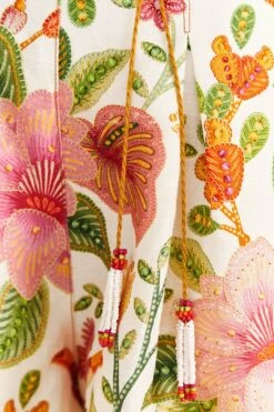 Farm Rio Off-White Macaw Bloom Shorts -Colorful Wear Store 309223 05