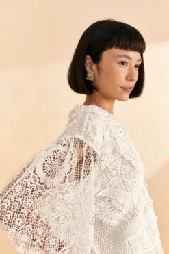 Farm Rio Off-White Guipure Collar Blouse -Colorful Wear Store 309240 03