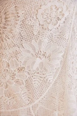 Farm Rio Off-White Guipire Midi Skirt 9 Farm Rio Off-White Guipire Midi Skirt -Colorful Wear Store 309241 05