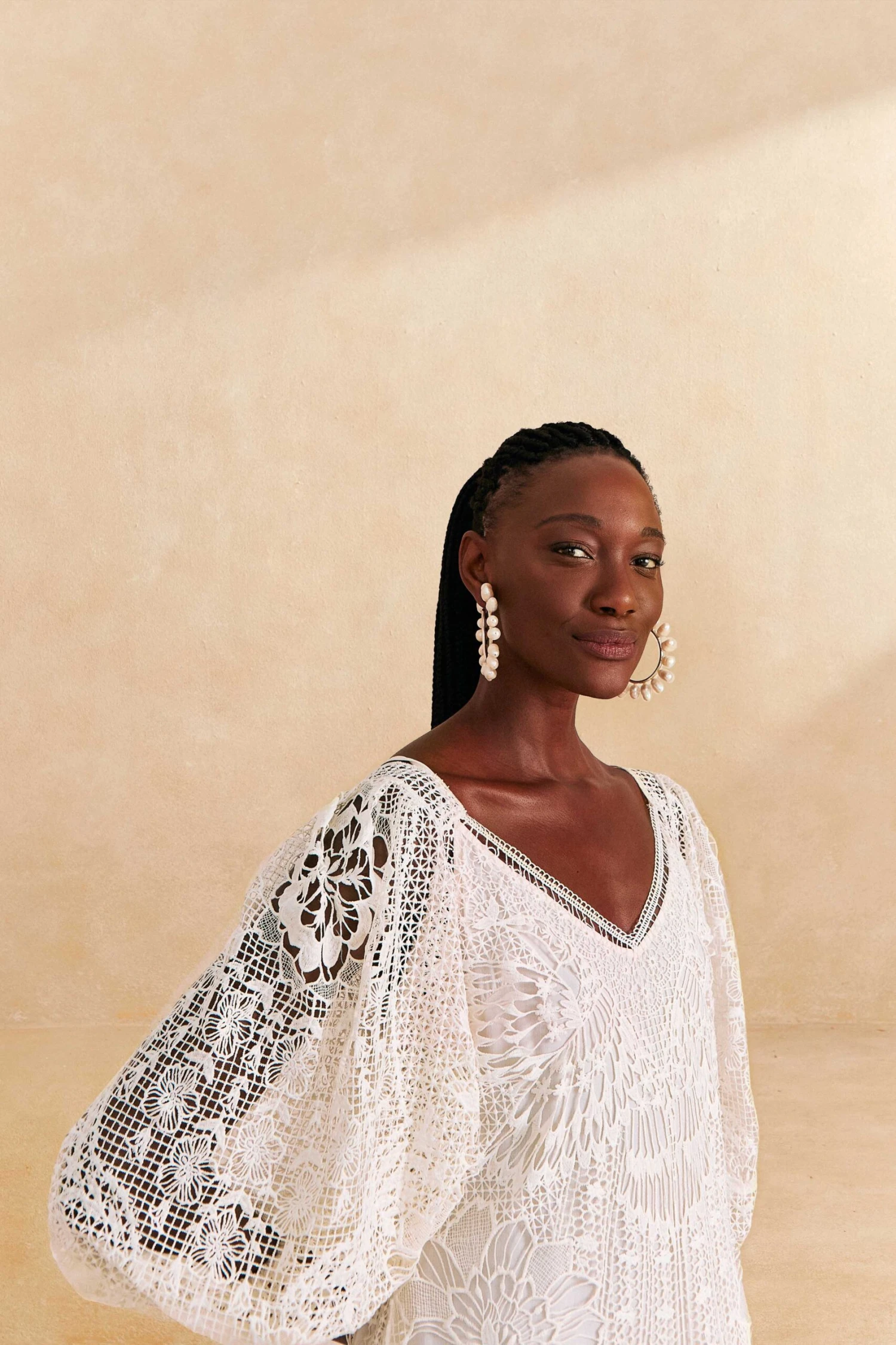 Farm Rio Off-White Guipure Midi Dress 3 Farm Rio Off-White Guipure Midi Dress - Image 3