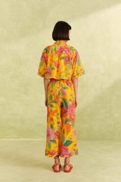 Farm Rio Yellow Macaw Bloom Shirt 9 Farm Rio Yellow Macaw Bloom Shirt -Colorful Wear Store 309403 04 e4e3f2d1 ec5d 4b77 aa21 1181373ea16f