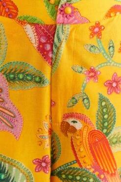 Farm Rio Yellow Macaw Bloom Pants 9 Farm Rio Yellow Macaw Bloom Pants -Colorful Wear Store 309404 05