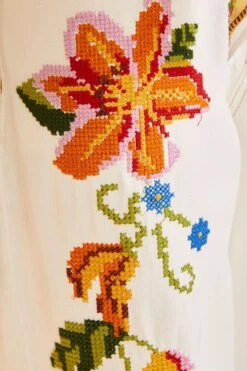 Farm Rio Embroidered Floral Twill Pants -Colorful Wear Store 309566 05