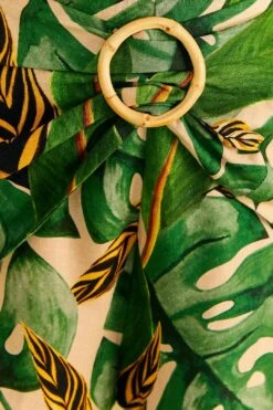 Farm Rio Tropical Leaves Shorts 10 Farm Rio Tropical Leaves Shorts -Colorful Wear Store 310644 05