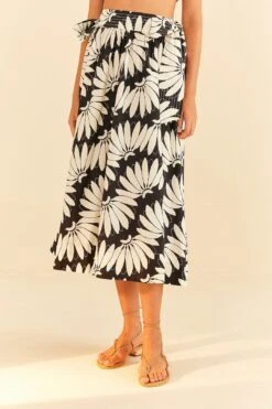 Farm Rio Black Copacabana Bow Midi Skirt 8 Farm Rio Black Copacabana Bow Midi Skirt -Colorful Wear Store 311375 03