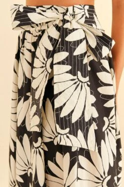 Farm Rio Black Copacabana Bow Midi Skirt 9 Farm Rio Black Copacabana Bow Midi Skirt -Colorful Wear Store 311375 04