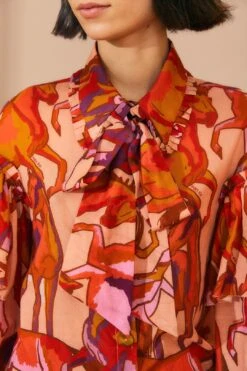 Farm Rio Rose Wild Horses Bow Neck Tie Blouse 8 Farm Rio Rose Wild Horses Bow Neck Tie Blouse -Colorful Wear Store 312022 03