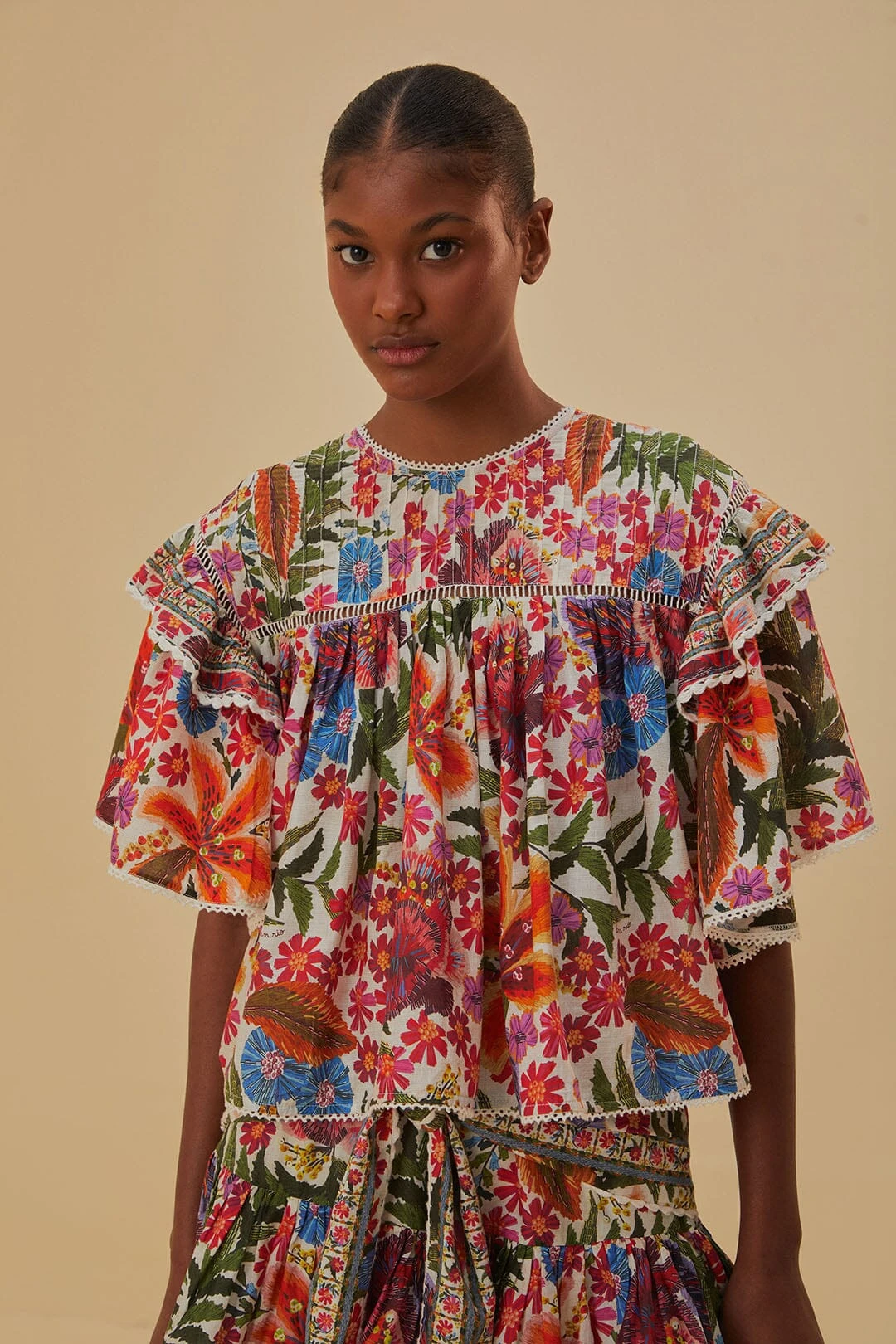 Farm Rio Off-White Tropical Yard Blouse 1 Farm Rio Off-White Tropical Yard Blouse